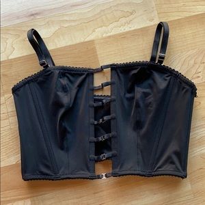 Victoria’s Secret strapless unlined bra/top